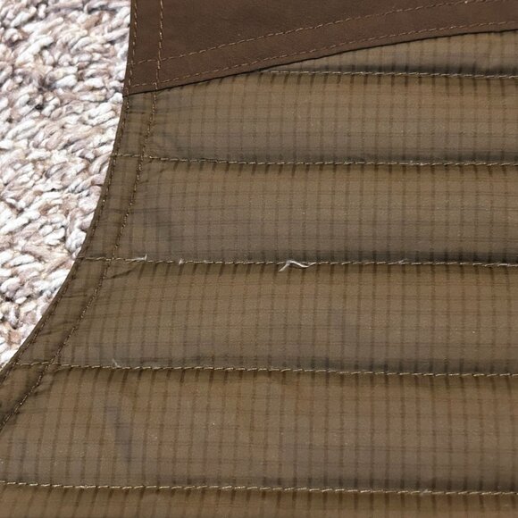 Eddie Bauer Sport Shop Men's Puffer Vest - Picture 4 of 4